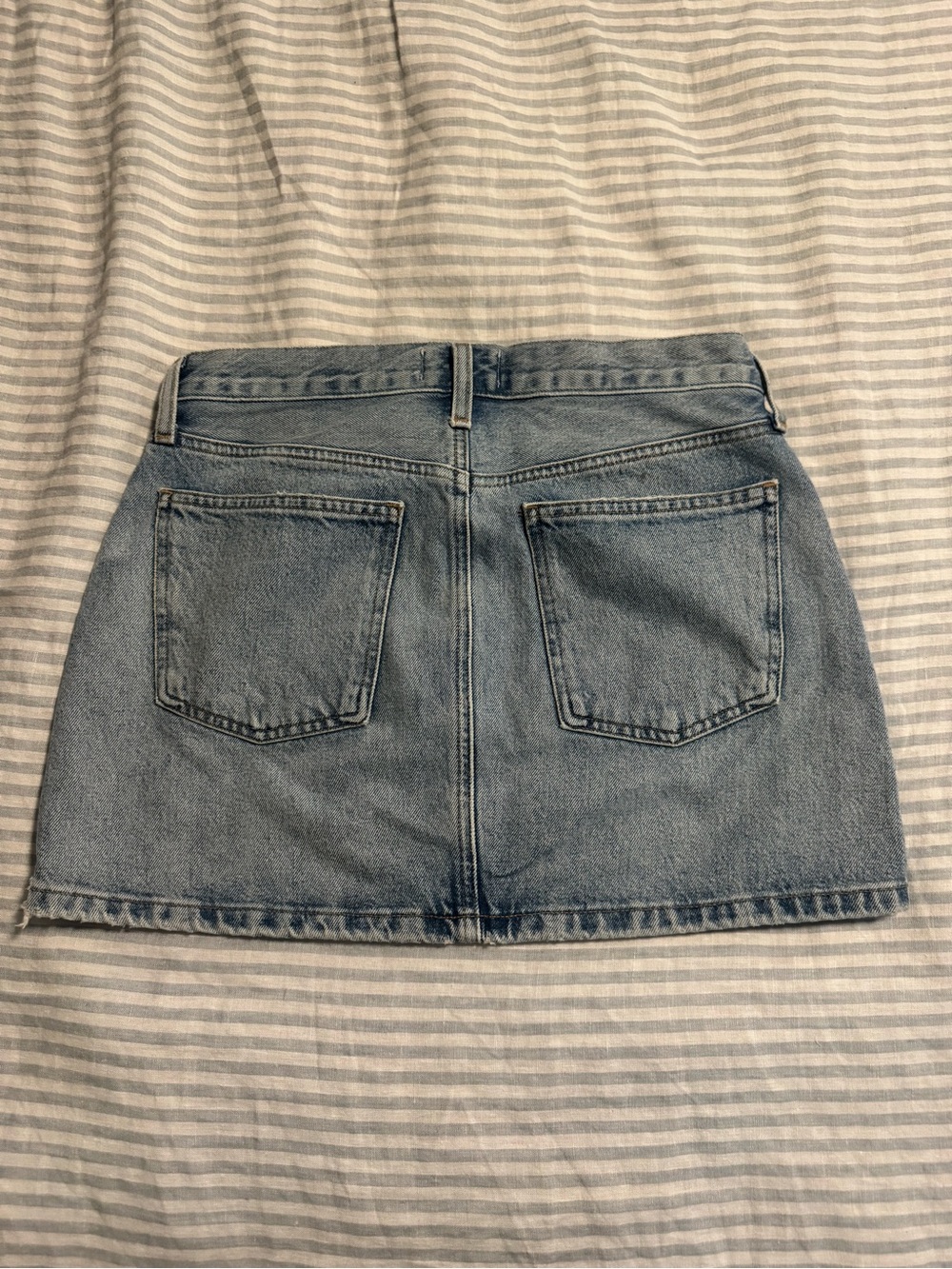AGOLDE Liv Denim Mini Skirt | Size 26 - Picture 5 of 5